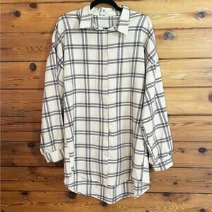 Mulla Plaid Long Blouse Size Large